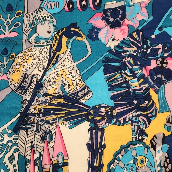 RARE Hermes Shawl Zabavushka 50" x 50" - Picture 8 of 16